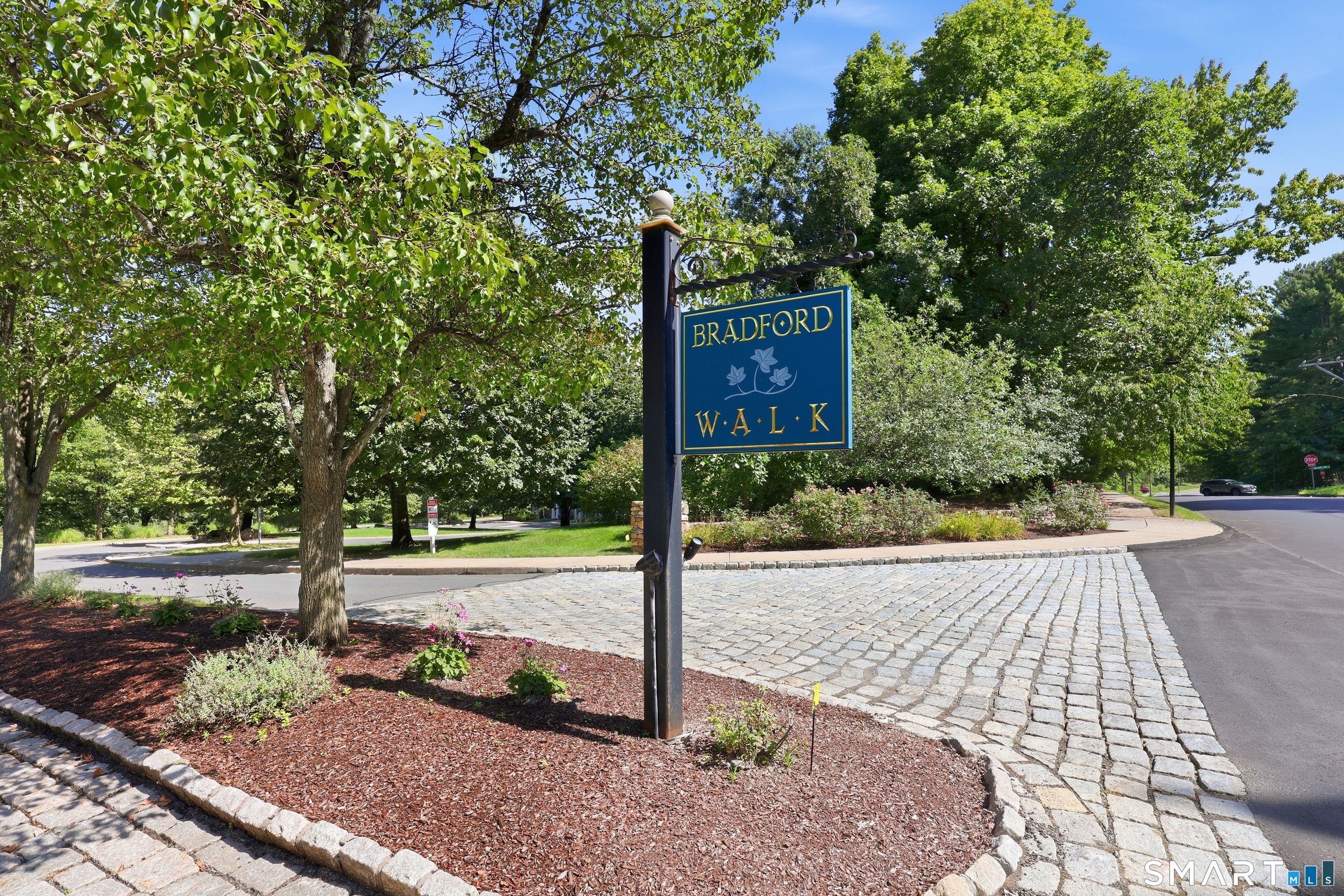 42 Bradford Walk Farmington CT 06032
