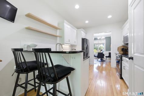 42 Bradford Walk Farmington CT 06032