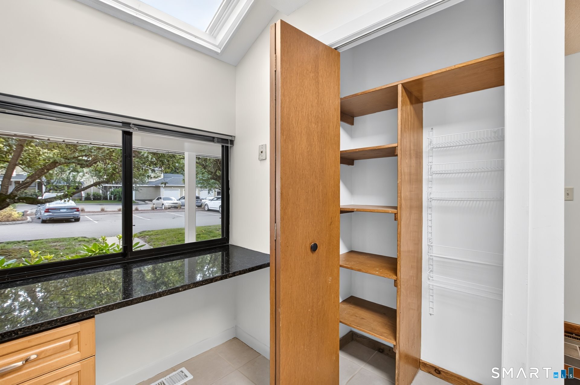 19 Wiggins Farm Drive Simsbury CT 06070