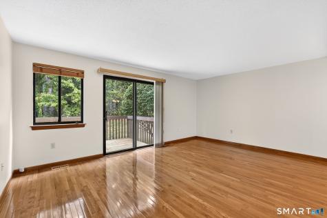 19 Wiggins Farm Drive Simsbury CT 06070