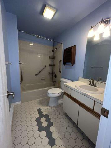 2 Twin Oaks New Milford CT 06776