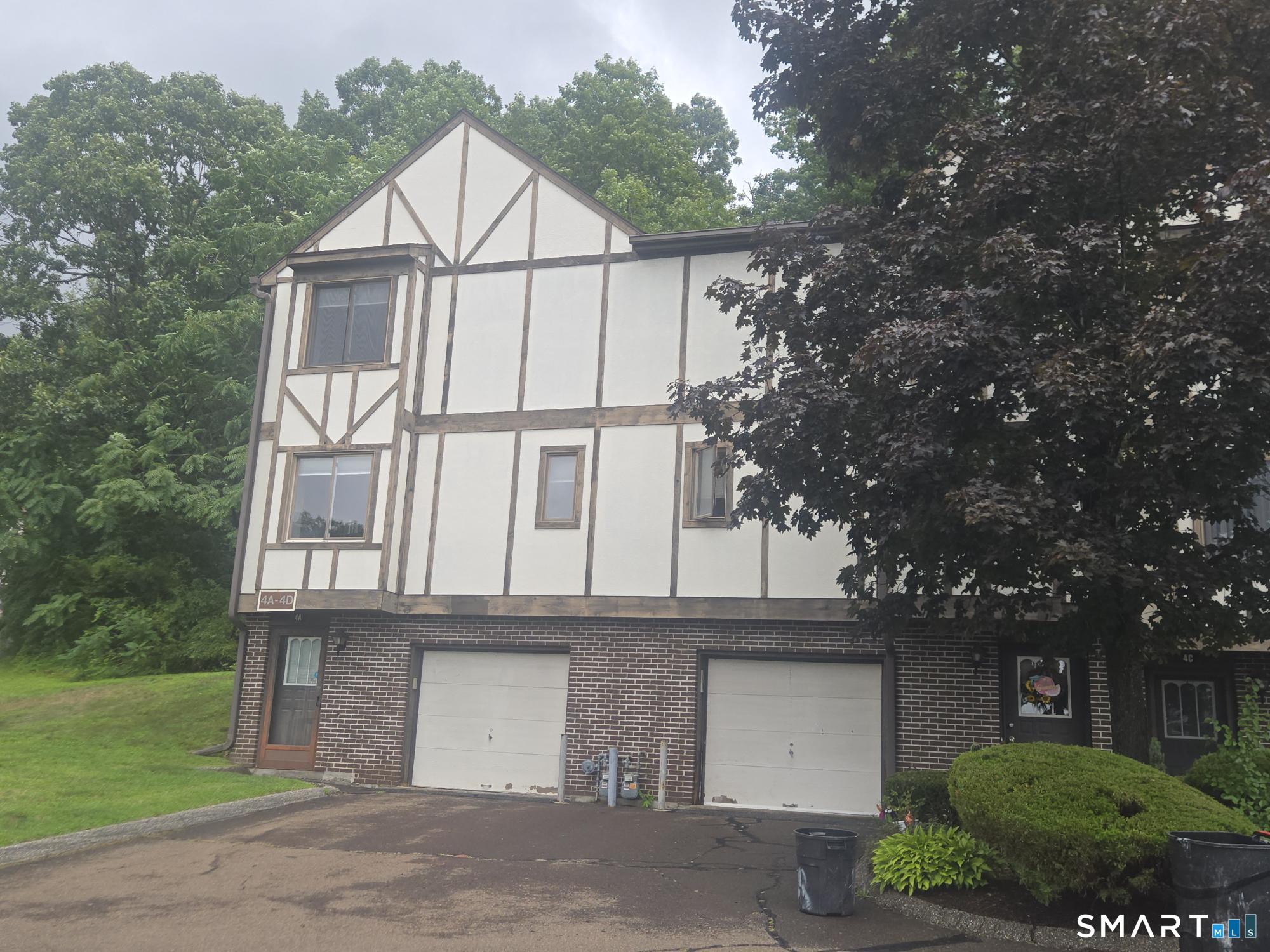 204 New Haven Avenue Derby CT 06418