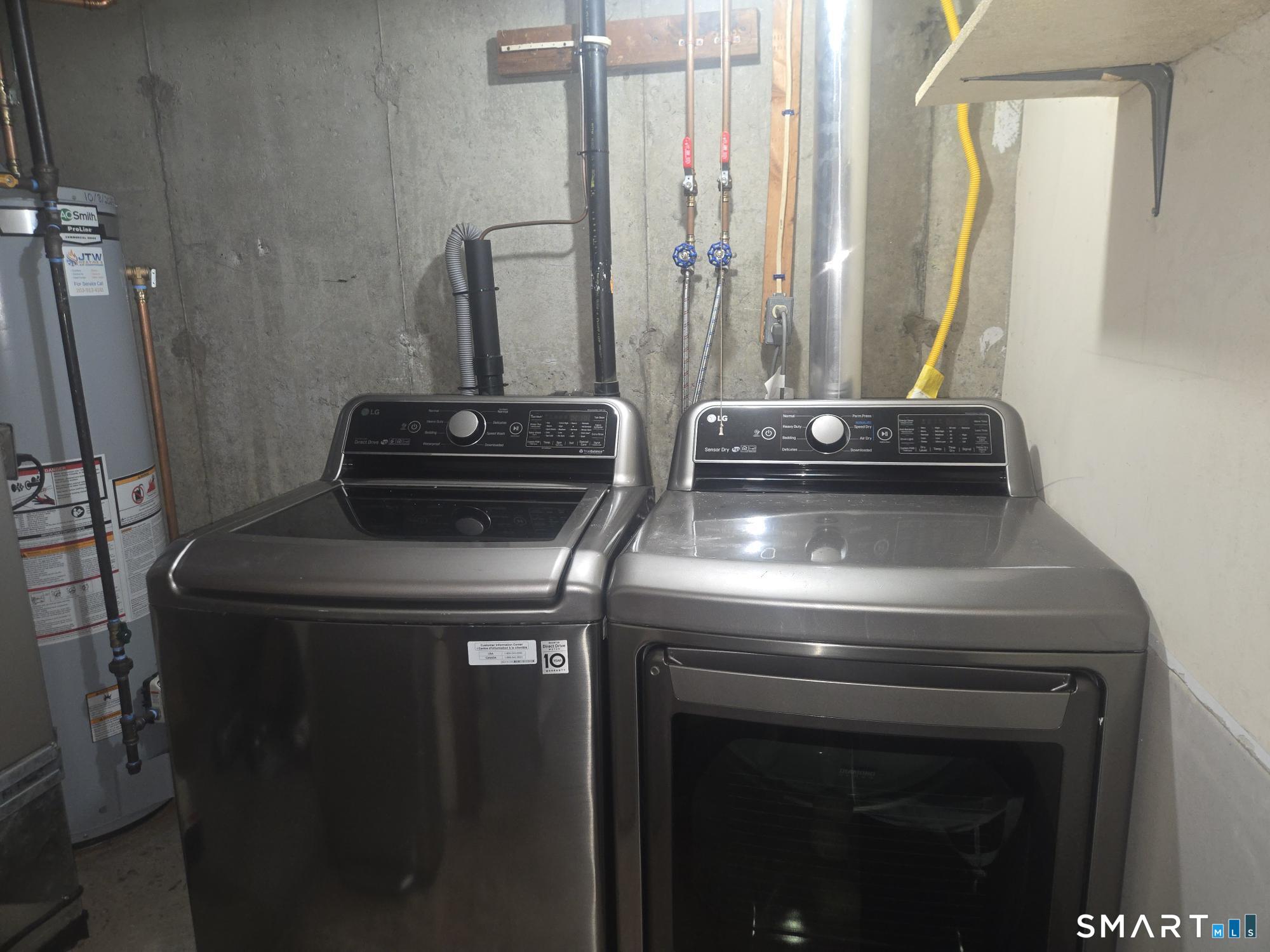 204 New Haven Avenue Derby CT 06418