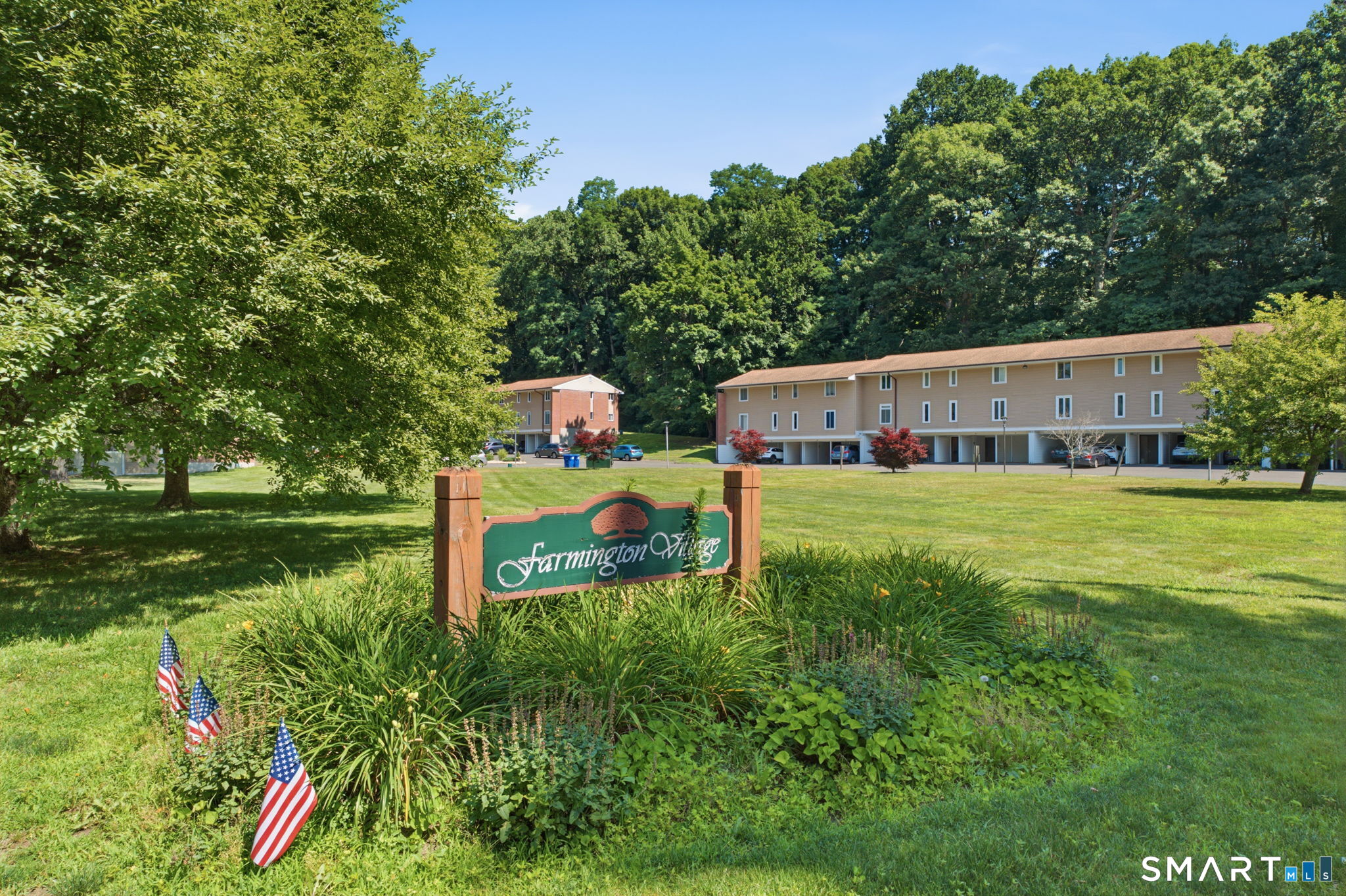 1660 Farmington Avenue Farmington CT 06085