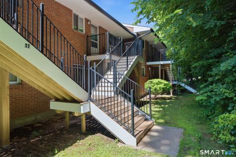 1660 Farmington Avenue Farmington CT 06085