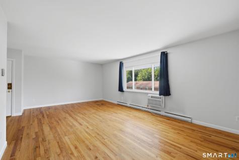 1660 Farmington Avenue Farmington CT 06085