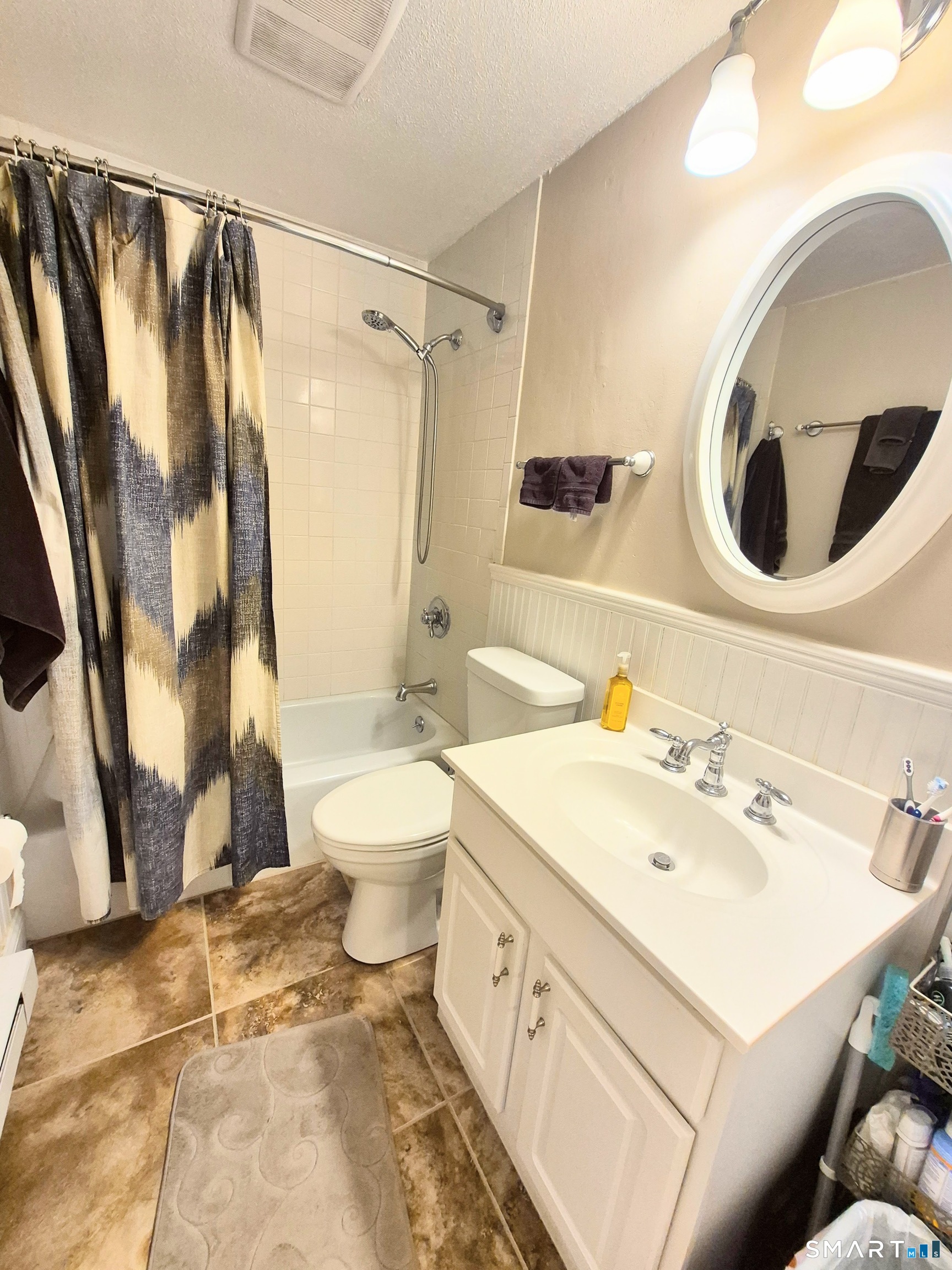 239 Old Farms Road Avon CT 06001