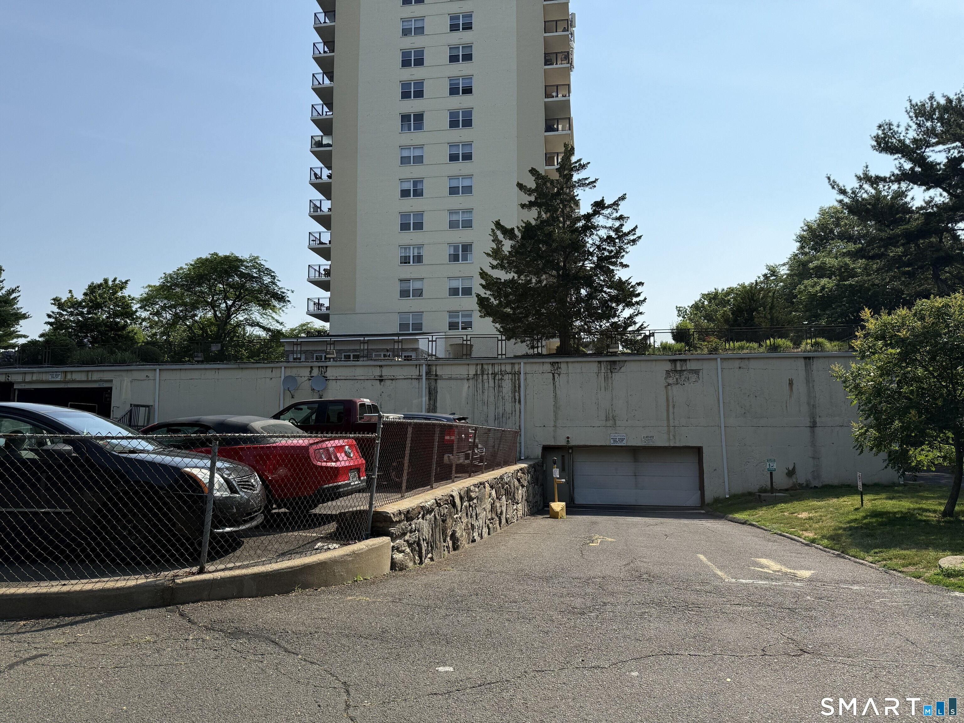2625 Park Avenue Bridgeport CT 06604
