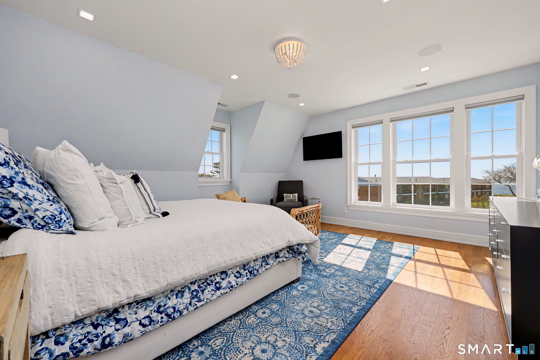 54 Beach Shore Drive Milford CT 06460