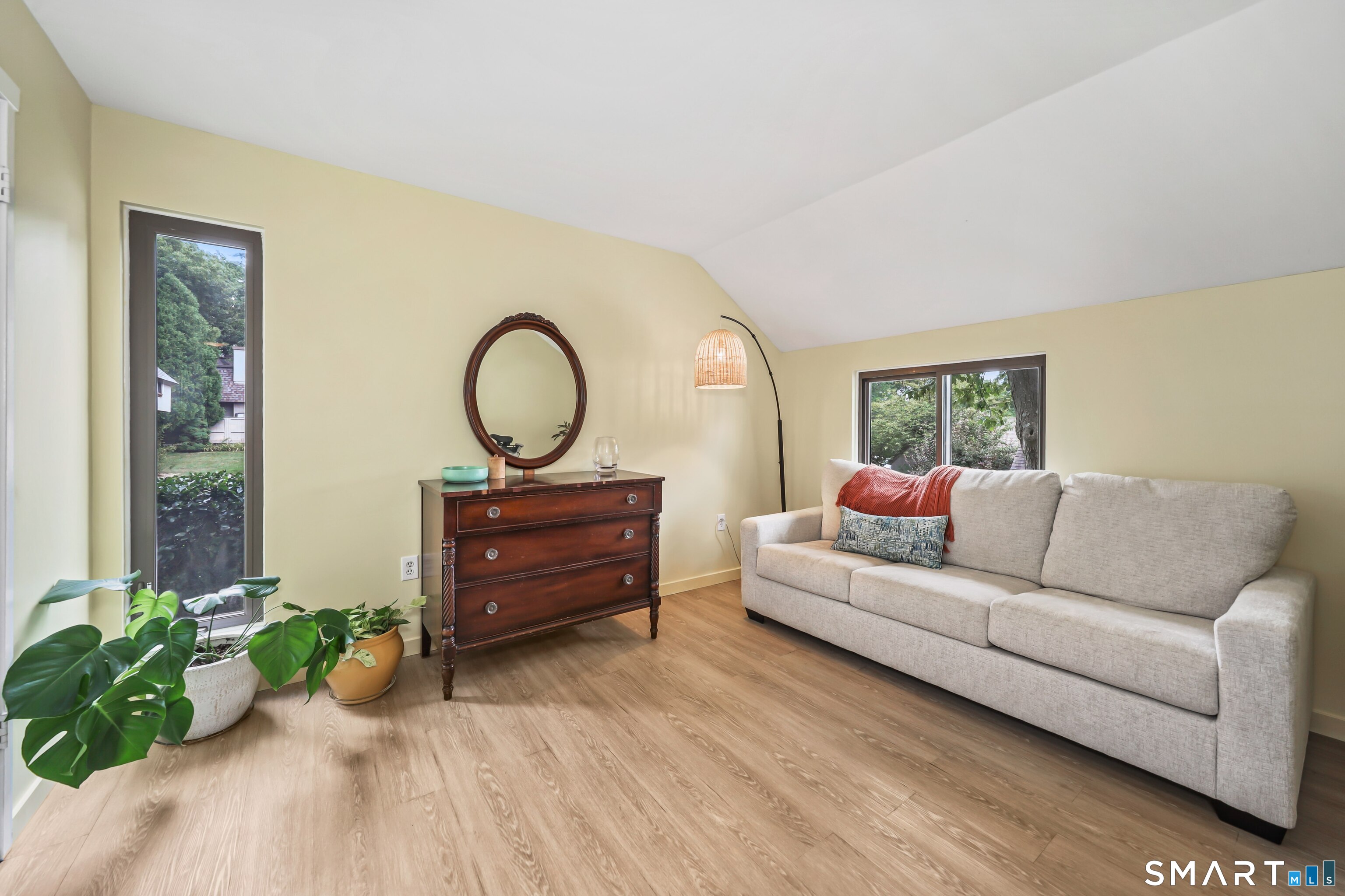 33 Great Meadow Lane Farmington CT 06001
