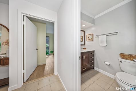 33 Great Meadow Lane Farmington CT 06001