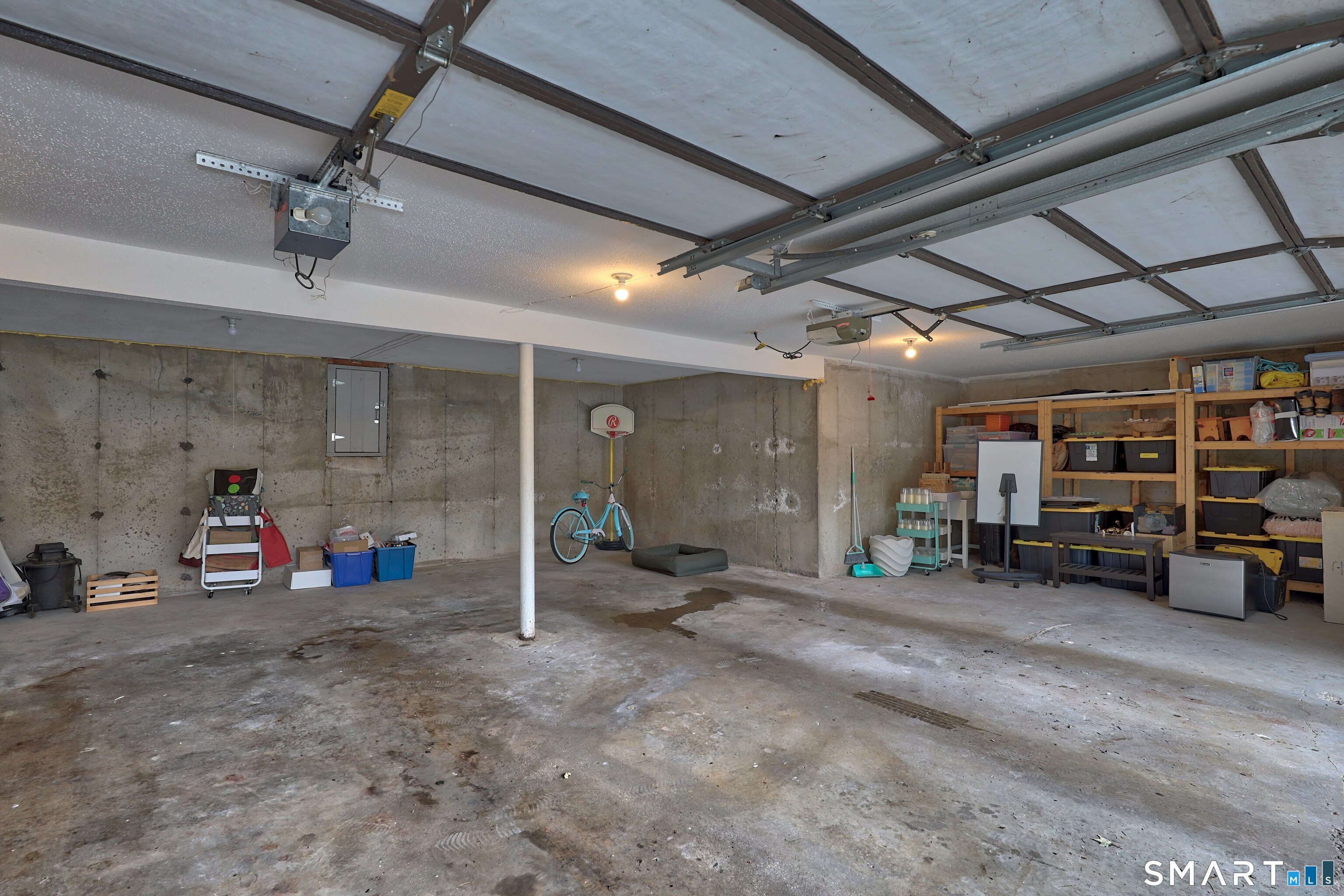 33 Great Meadow Lane Farmington CT 06001