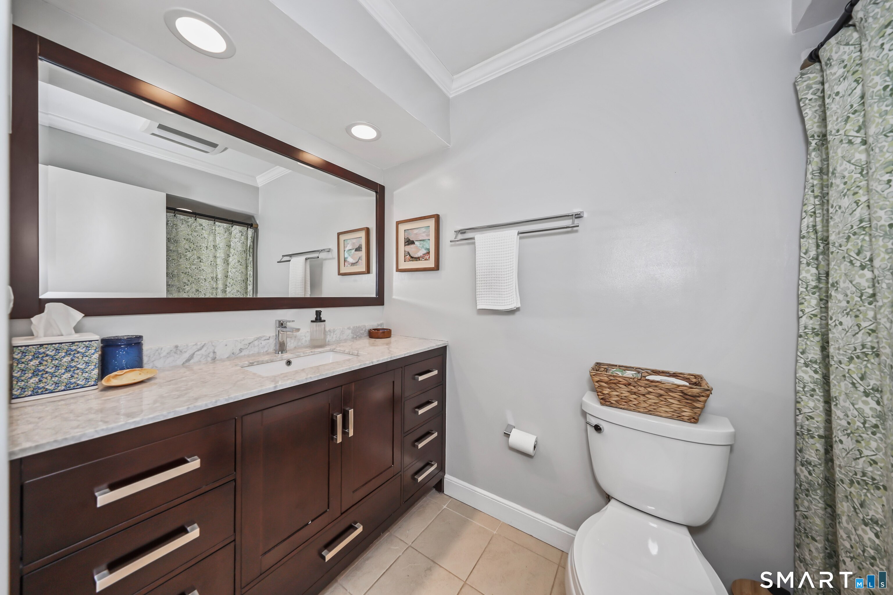 33 Great Meadow Lane Farmington CT 06001