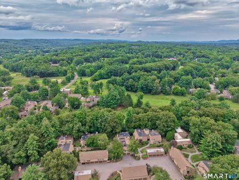 33 Great Meadow Lane Farmington CT 06001
