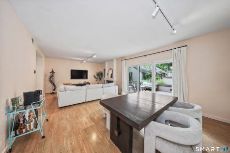 33 Great Meadow Lane Farmington CT 06001