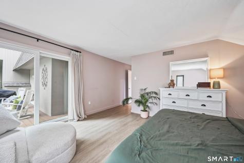 33 Great Meadow Lane Farmington CT 06001