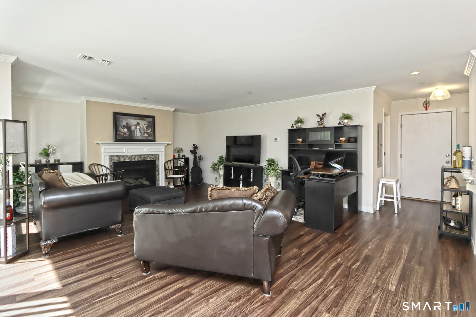 127 Harbour Close New Haven CT 06405