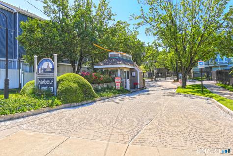 127 Harbour Close New Haven CT 06405