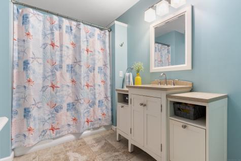 1 Mansfield Grove Road East Haven CT 06512
