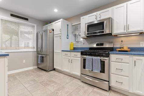 1 Mansfield Grove Road East Haven CT 06512