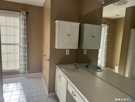 21 Beechwood Drive Waterford CT 06385