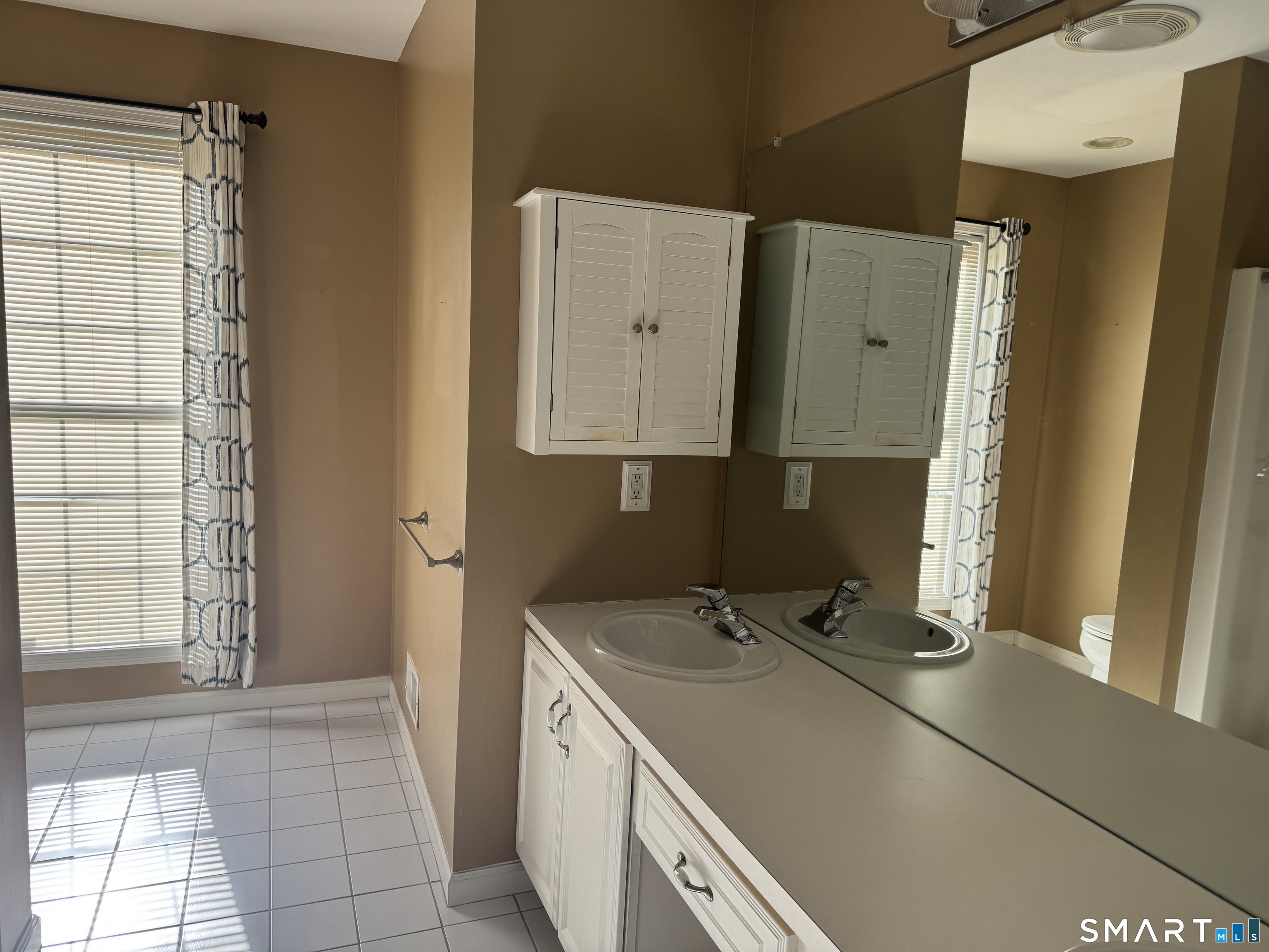 21 Beechwood Drive Waterford CT 06385