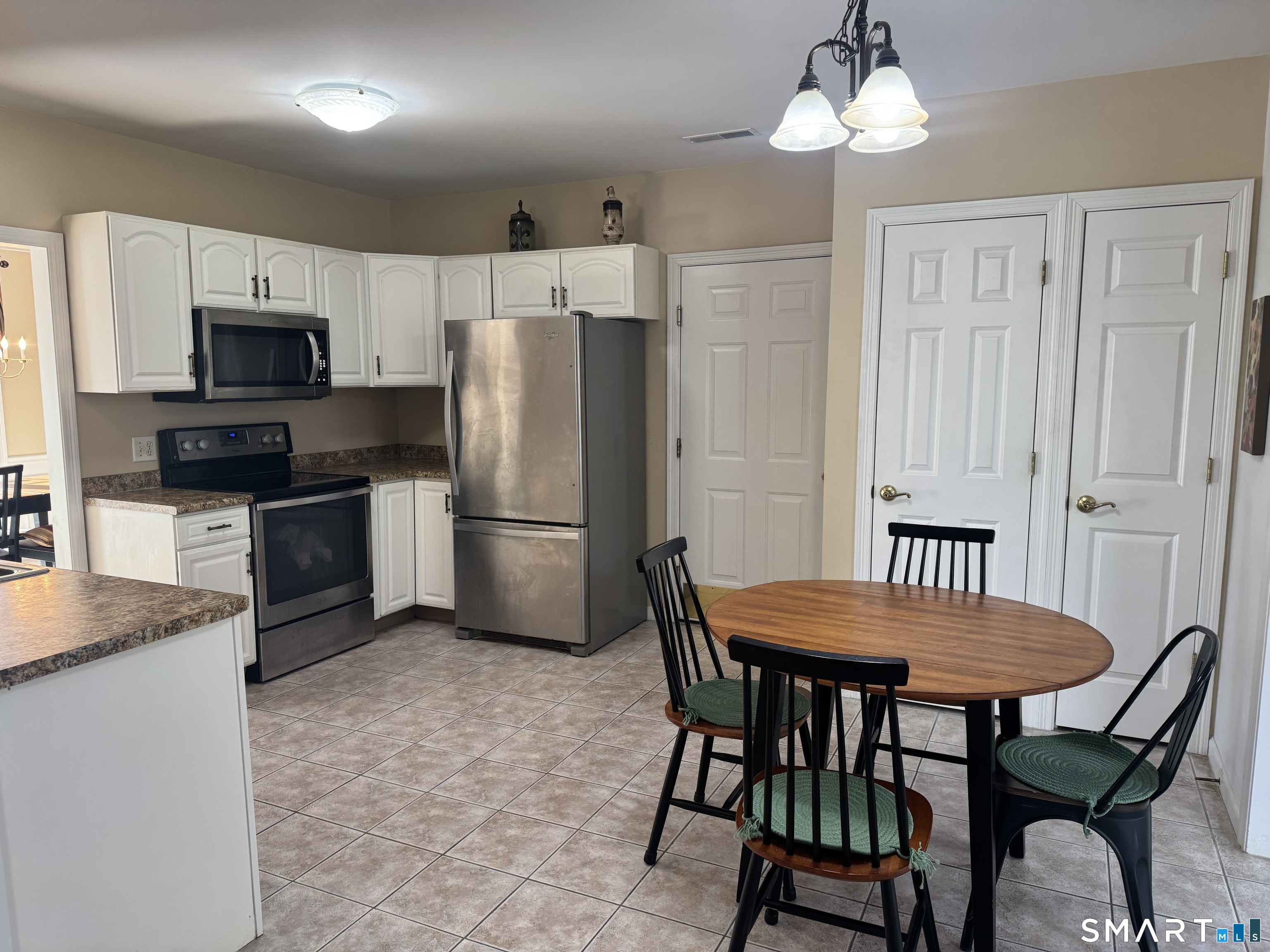 21 Beechwood Drive Waterford CT 06385