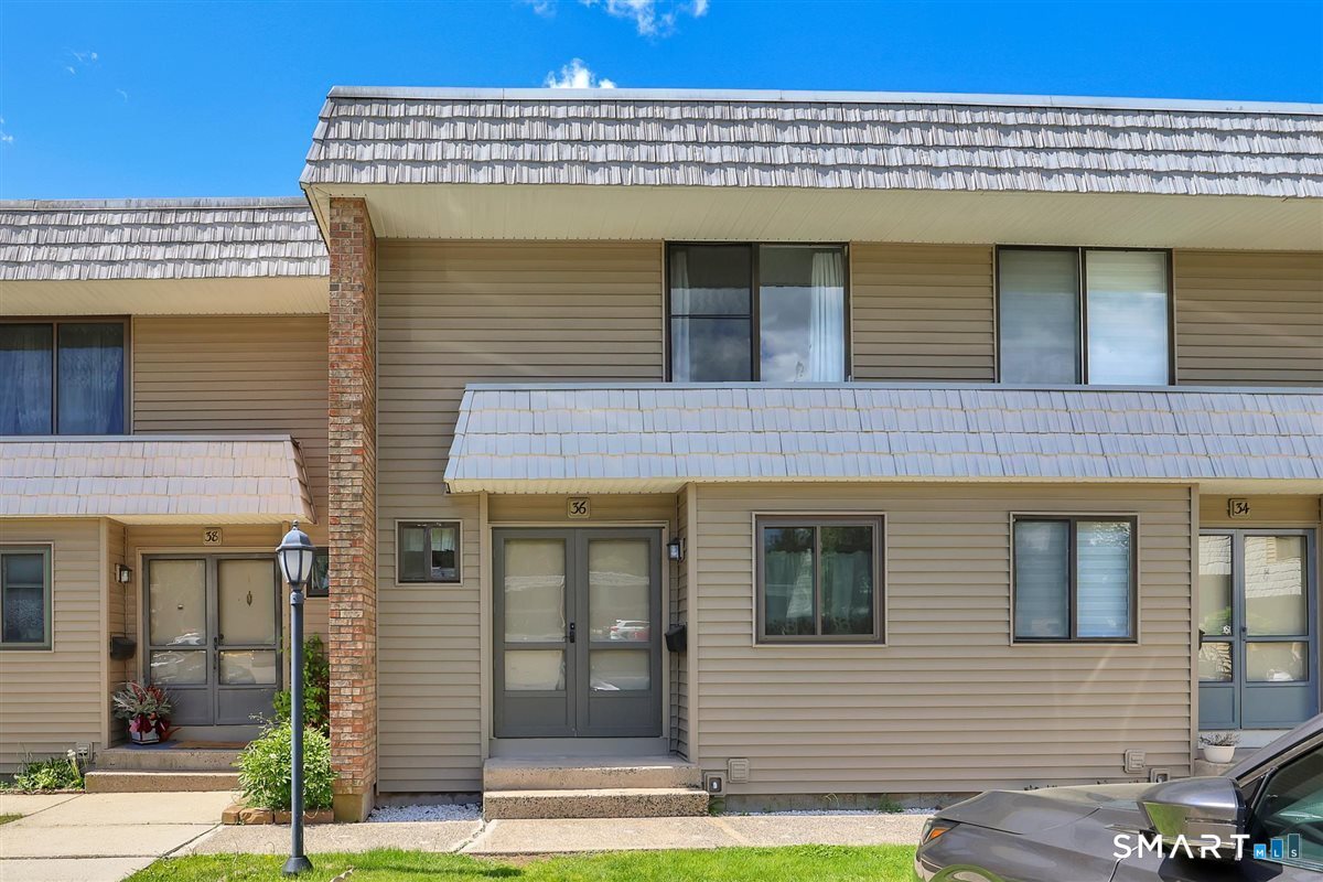 36 Cedar Land Court Cromwell CT 06416