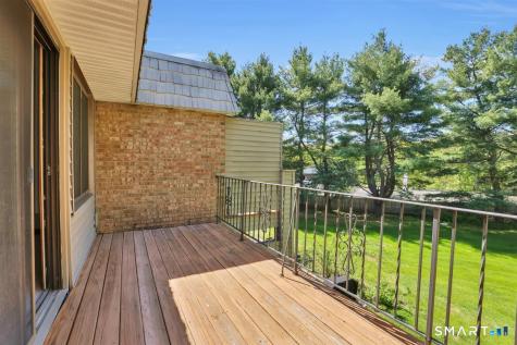 36 Cedar Land Court Cromwell CT 06416