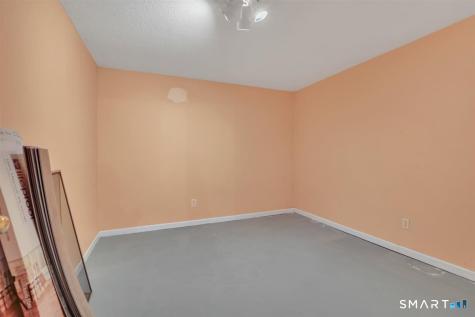 36 Cedar Land Court Cromwell CT 06416