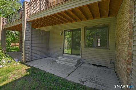 36 Cedar Land Court Cromwell CT 06416