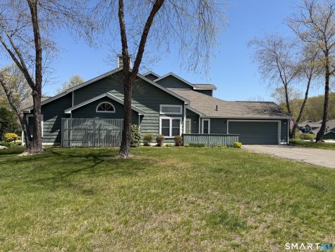 73 Spyglass Circle Groton CT 06340