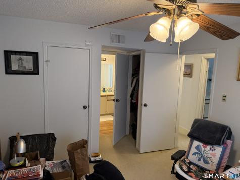 73 Spyglass Circle Groton CT 06340