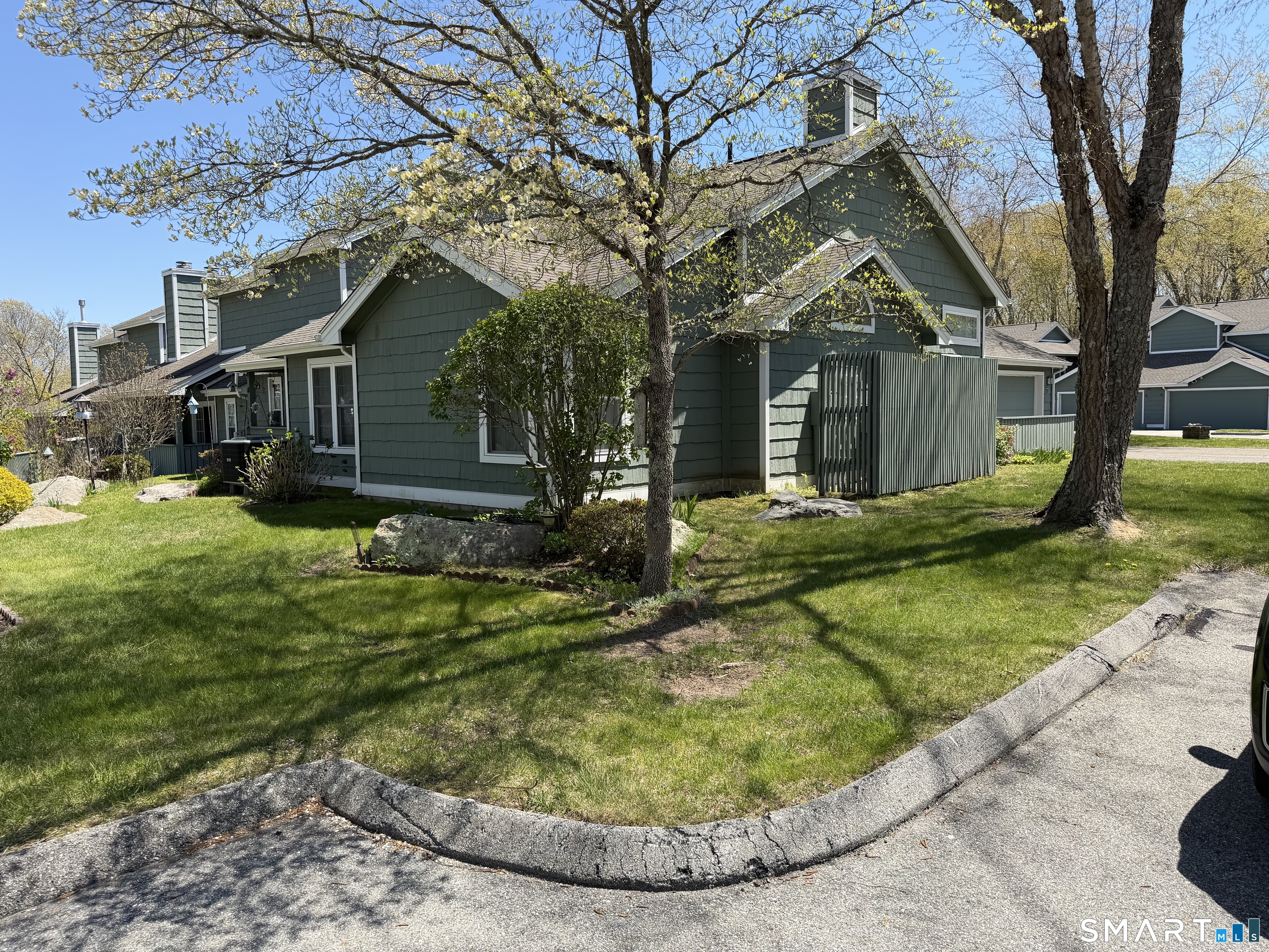 73 Spyglass Circle Groton CT 06340