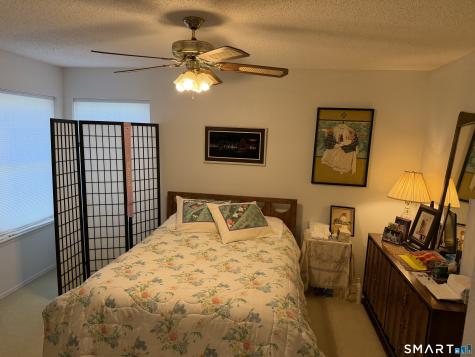 73 Spyglass Circle Groton CT 06340