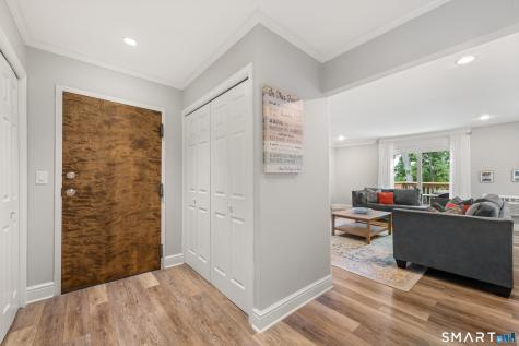 187 Flax Hill Road Norwalk CT 06854