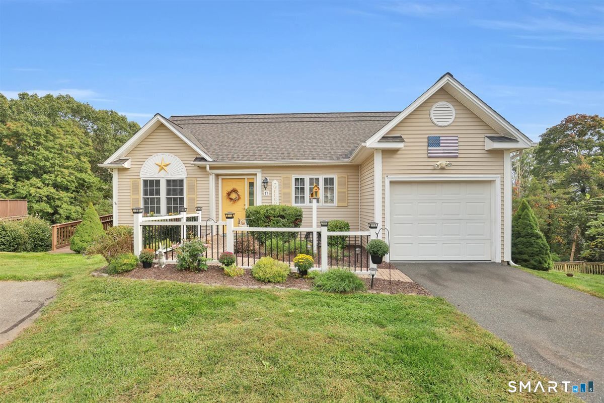 17 Ginger Circle Portland CT 06480