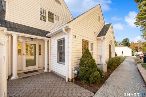 12 Southwick Court Cheshire CT 06410