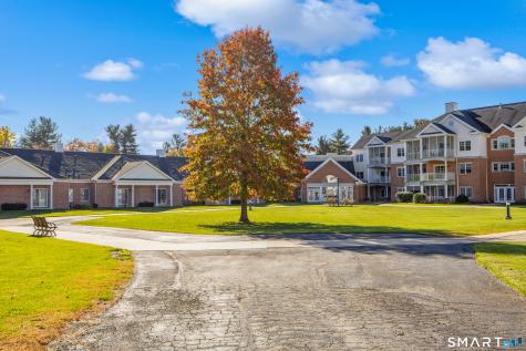 12 Southwick Court Cheshire CT 06410