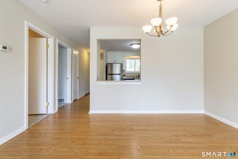 101 Summer Hill Drive South Windsor CT 06074