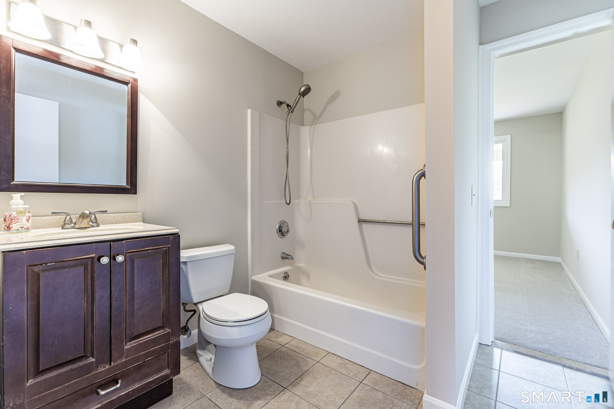 101 Summer Hill Drive South Windsor CT 06074