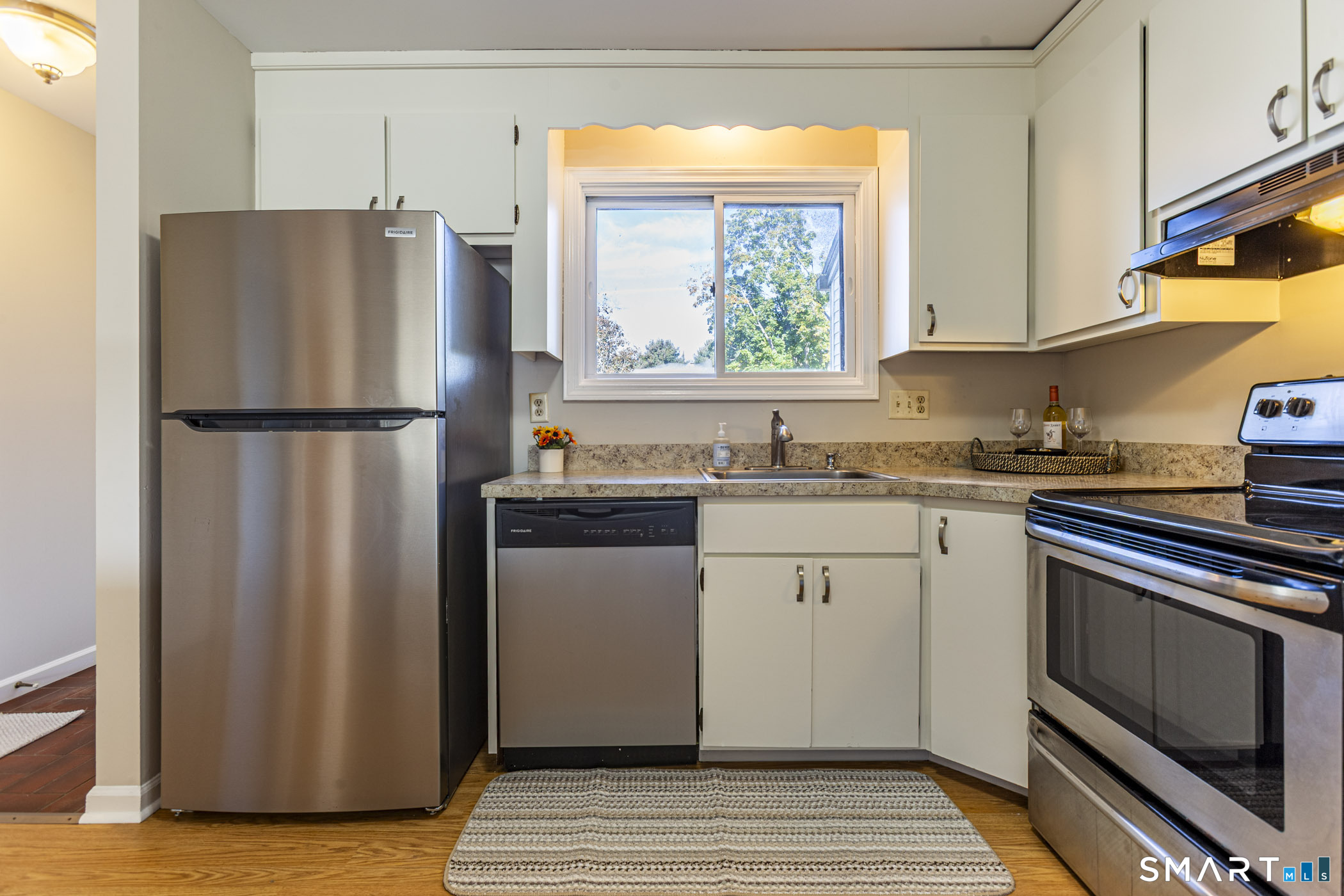 101 Summer Hill Drive South Windsor CT 06074