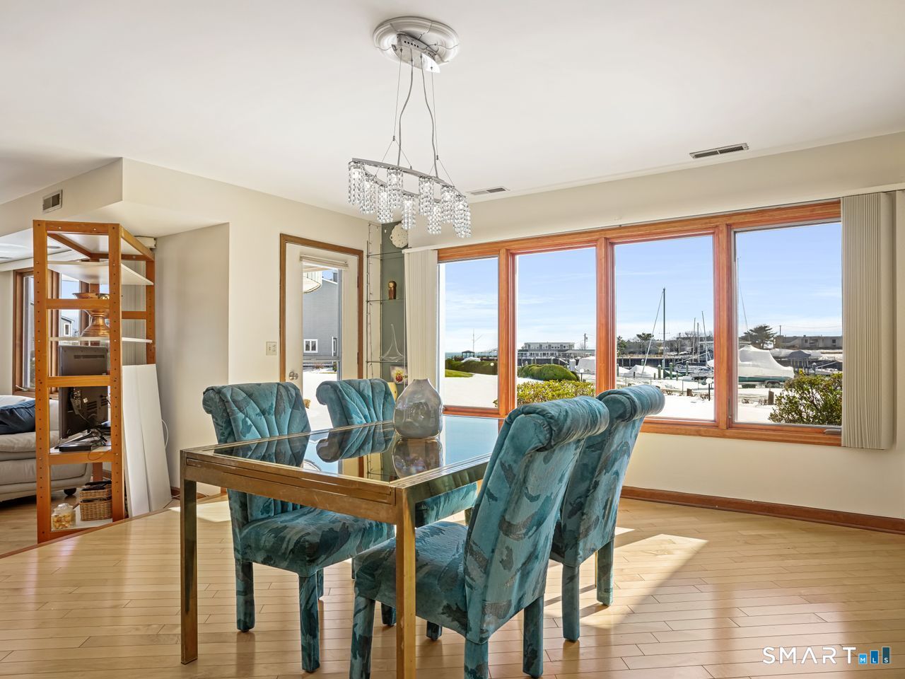 8 Oyster Landing Road Milford CT 06460