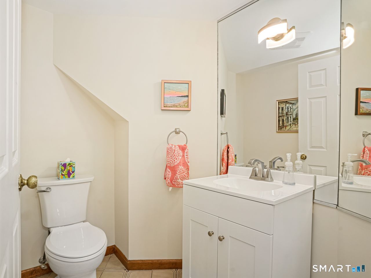 8 Oyster Landing Road Milford CT 06460