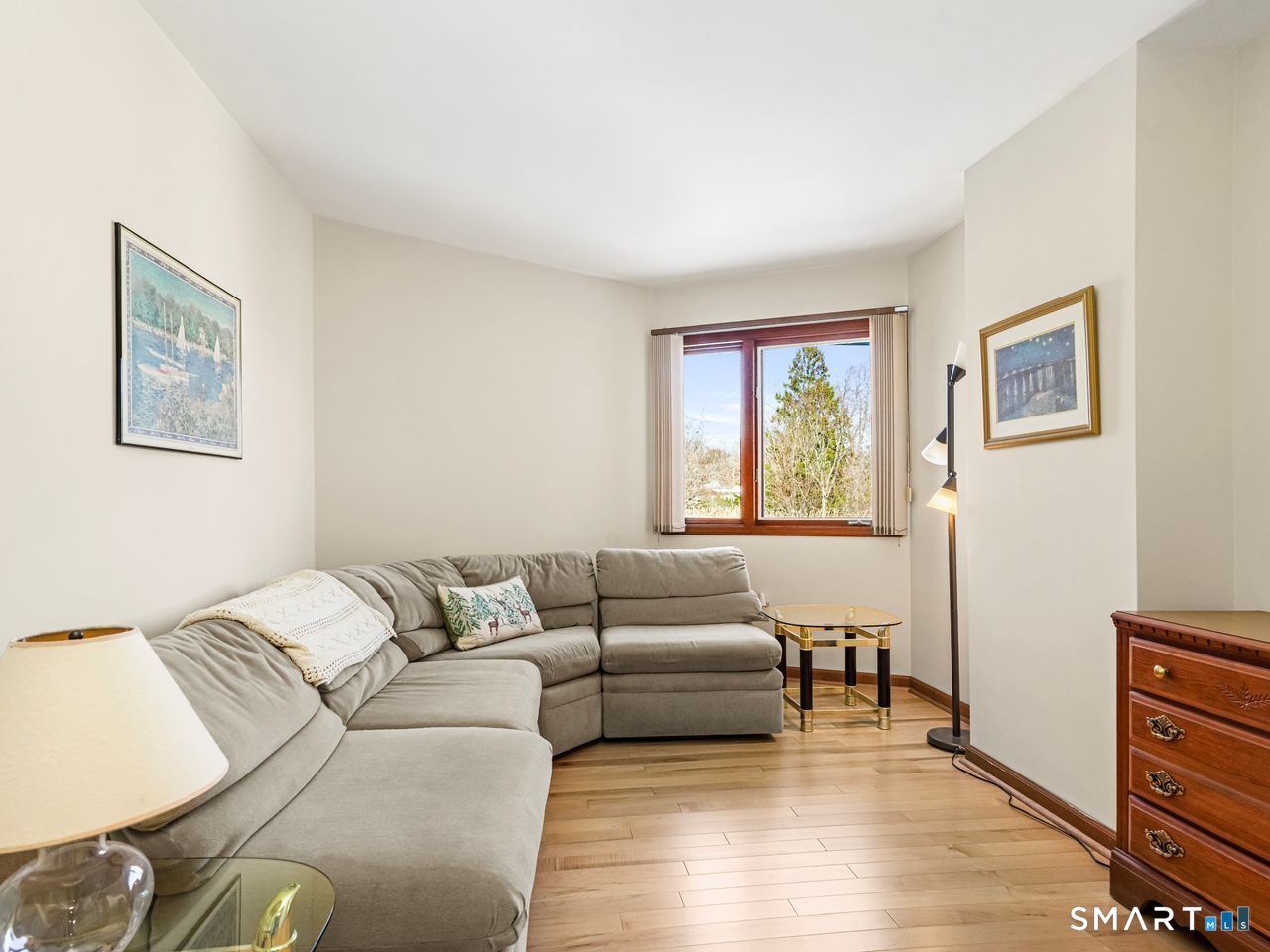 8 Oyster Landing Road Milford CT 06460