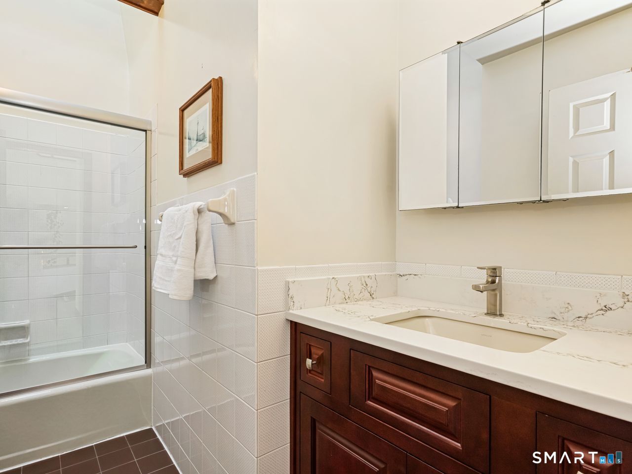 8 Oyster Landing Road Milford CT 06460