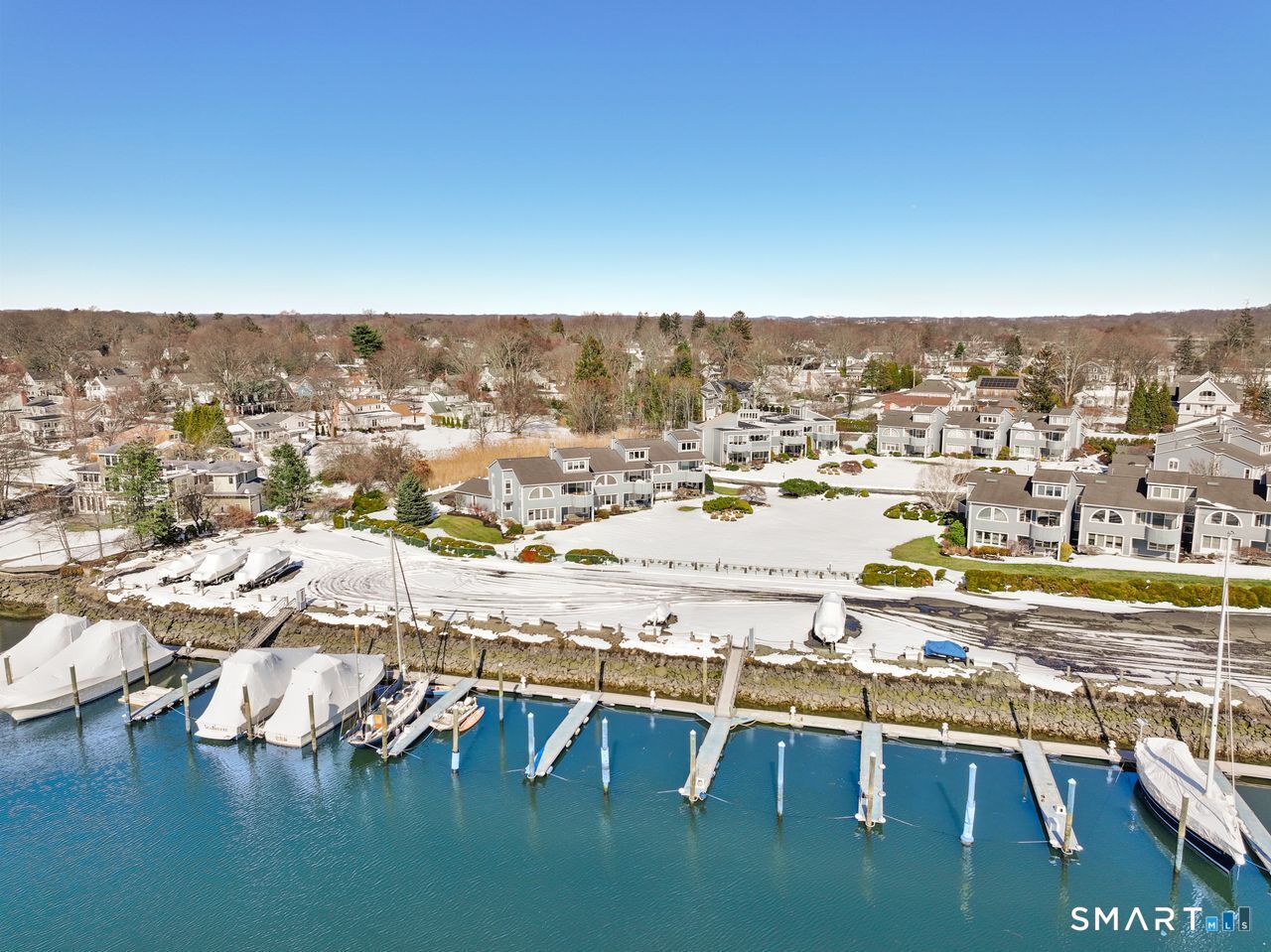 8 Oyster Landing Road Milford CT 06460