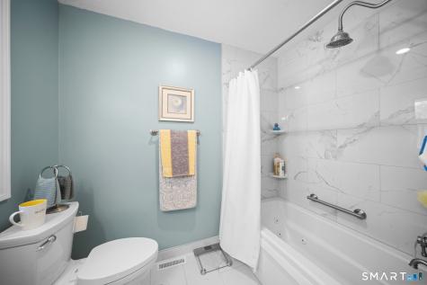 230 East Bass Lane Suffield CT 06078