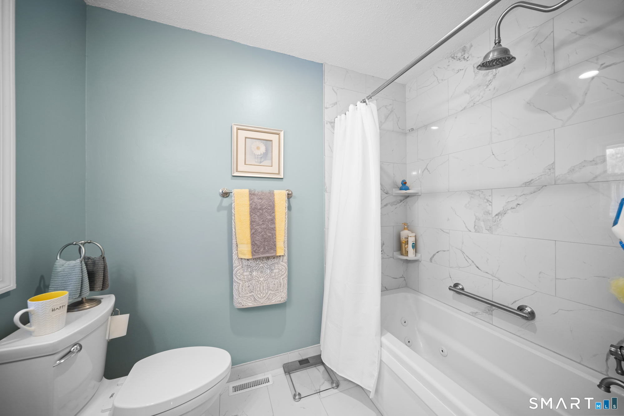 230 East Bass Lane Suffield CT 06078