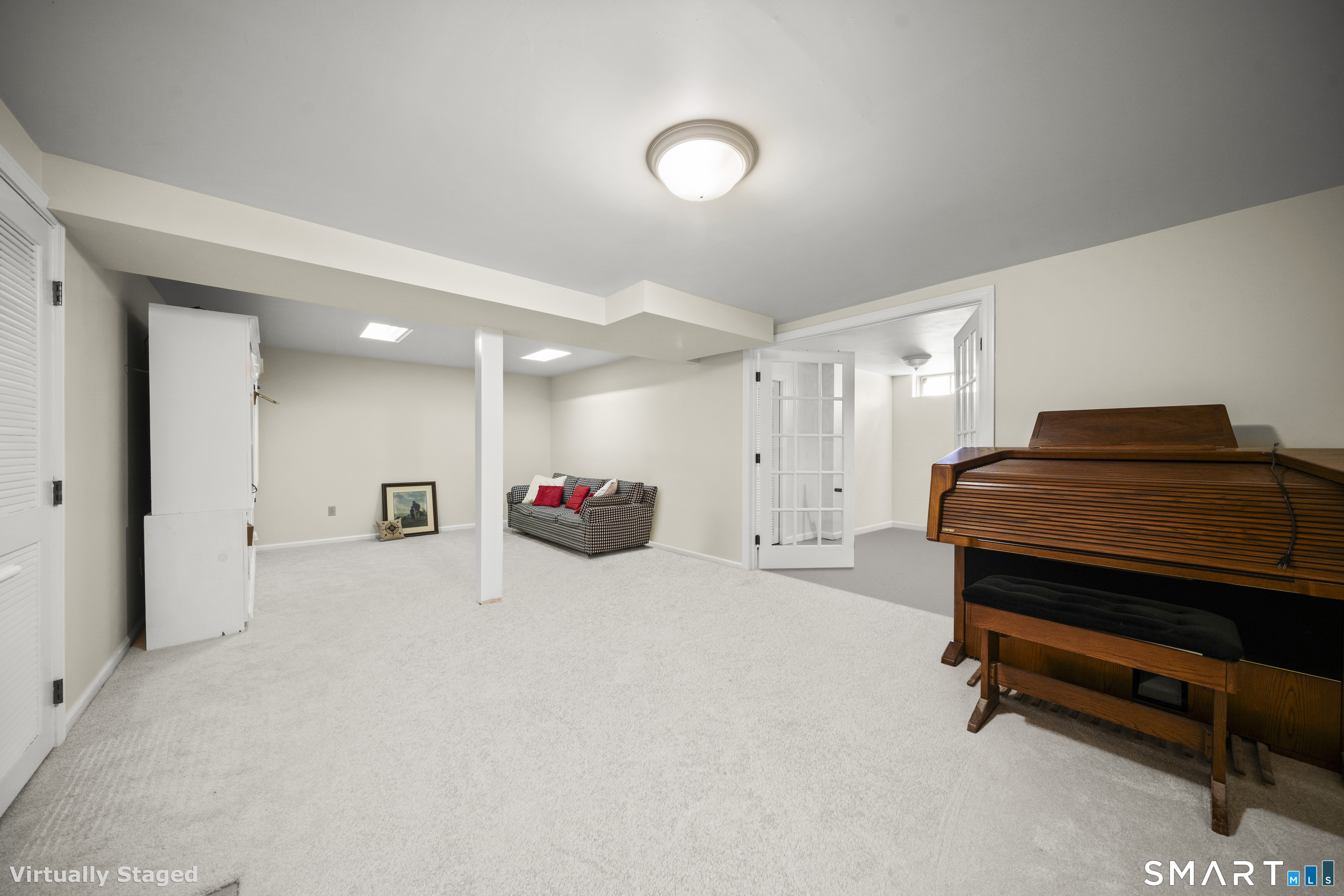 230 East Bass Lane Suffield CT 06078